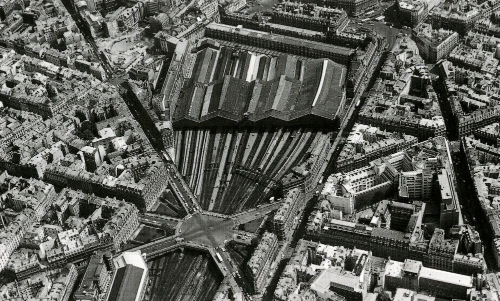 Vue aérienne, Place de l’Europe et la Gare Saint-Lazare, 1919, Commission du Vieux Paris,